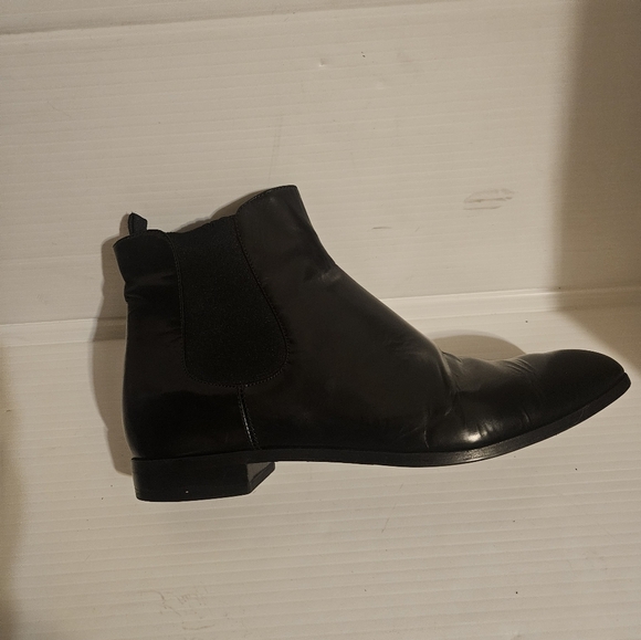 Prada Chelsea Boots Size 38/ 7,5 US - Picture 8 of 16